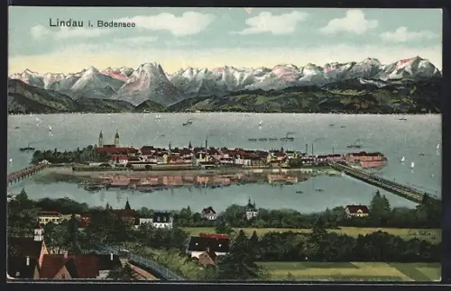 AK Lindau i. Bodensee, Inselansicht mit Alpenpanorama