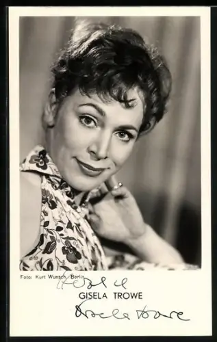 AK Schauspielerin Gisela Trowe mit fragendem Blick, Autograph