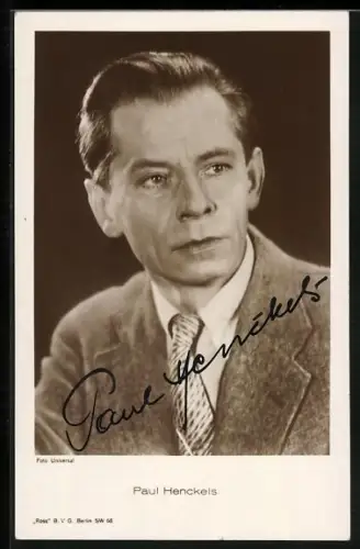 AK Paul Henckels mit ernstem Blick, Autograph