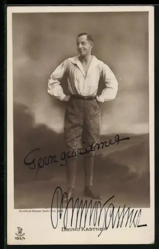 AK Bruno Kastner im offenen Hemd, Autograph