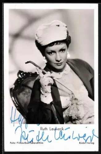 AK Ruth Leuwerik in Königliche Hoheit, Autograph