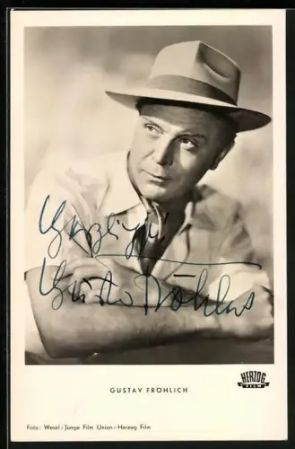 AK Gustav Fröhlich mit Halstuch und Hut in Die Sünderin, Autograph