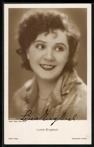 AK Lucie Englisch lächelt, Portrait, Autograph