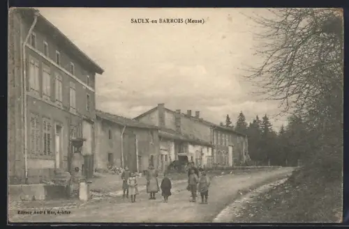 AK Saulx-en Barrois, Strassenpartie mit Brunnen u. Kindergruppe