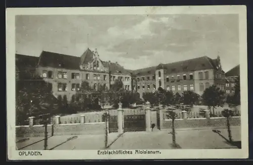 AK Opladen, Erzbischöfliches Aloisianum mit Tor zum Hof