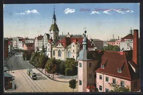 AK Leipzig, Strassenbahn am Johannisplatz mit Kirche