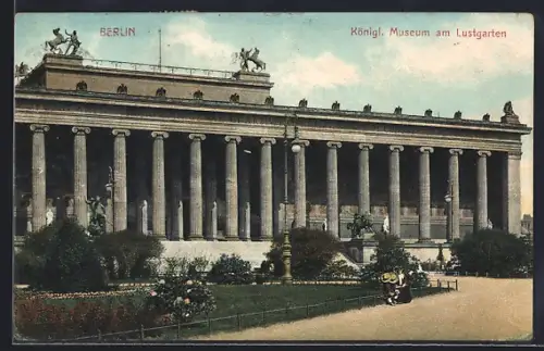AK Berlin, Blick auf das königl. Museum am Lustgarten