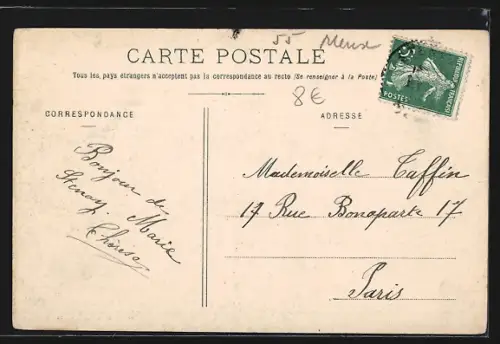AK Stenay, Le Chateau et l`Avenue des Tilleuls