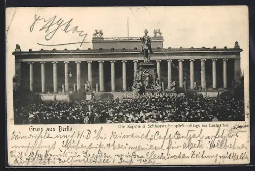 AK Berlin, Mittagskonzert der Schlosswachenkapelle im Lustgarten