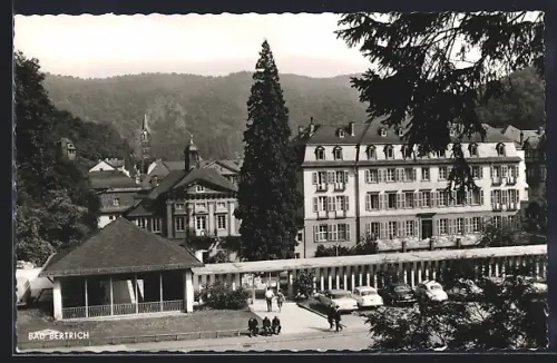 AK Bad Bertrich, Kurhaus mit Parkplatz