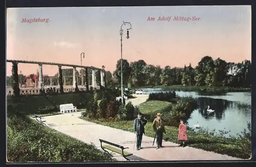 AK Magdeburg, Spaziergang am Adolf-Mittag-See
