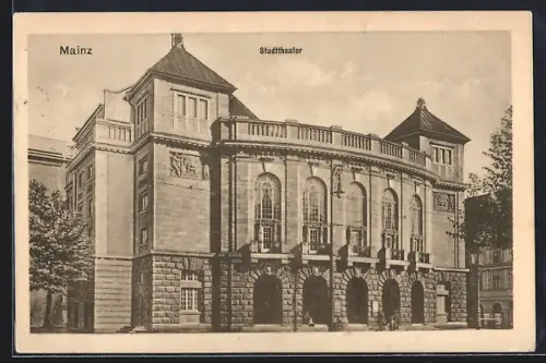 AK Mainz, Eingang vom Stadttheater