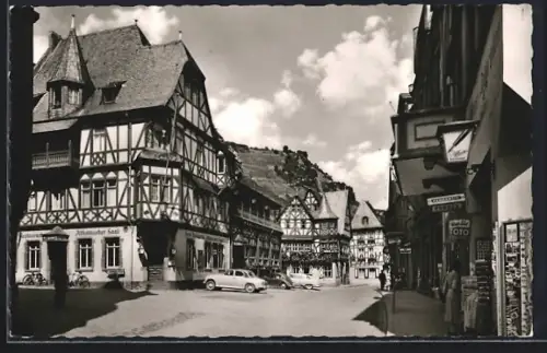 AK Bacharach am Rhein, Marktplatz mt Häuser im Fachwerkstil