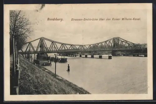 AK Rendsburg, Strassen-Drehbrücke über den Kaiser-Wilhelm-Kanal