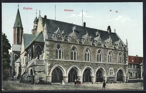 AK Goslar, Rathaus mit Strassenpartie