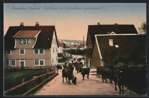 AK Hahnenklee /Oberharz, Dorfstrasse mit Hahnenkleeer Damenkapelle