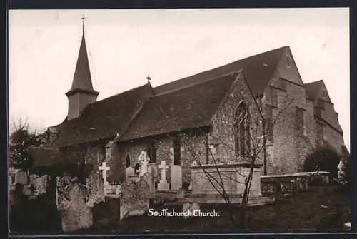 AK Southchurch, Southchurch Church with gravestones