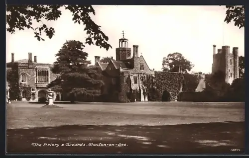 AK Clacton-on-Sea, The Priory and Grounds
