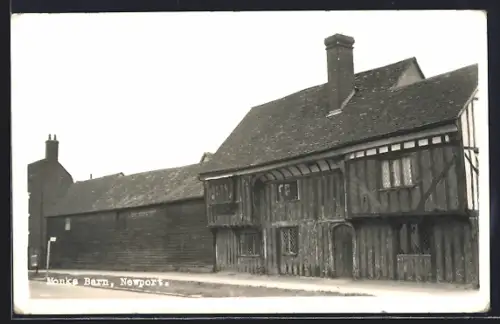 AK Newport, Monks Barn