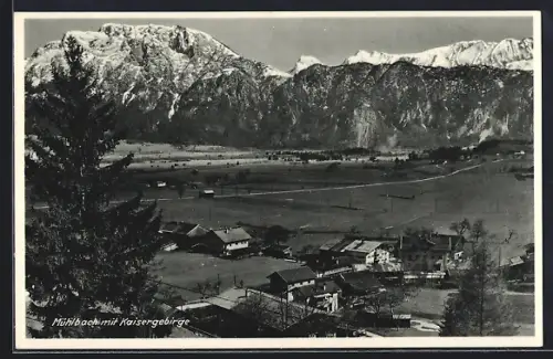 AK Mühlbach / Kiefersfelden, Ortsansicht mit Kaisergebirge aus der Vogelschau