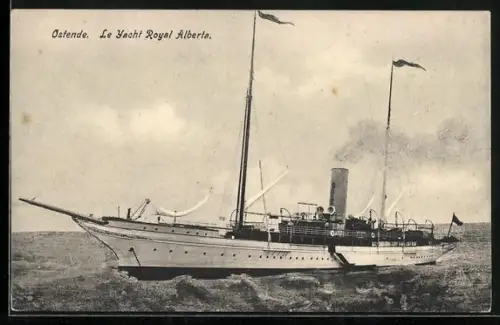 AK Le Yacht Royal Alberta auf See