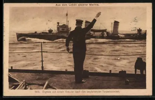 AK Signale von einem Kreuzer nach den begleitenden Torpedobooten, Kriegsschiff