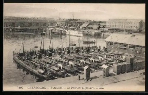 AK Cherbourg, L`Arsenal, Le Poste des Torpilleurs, Kriegsschiff