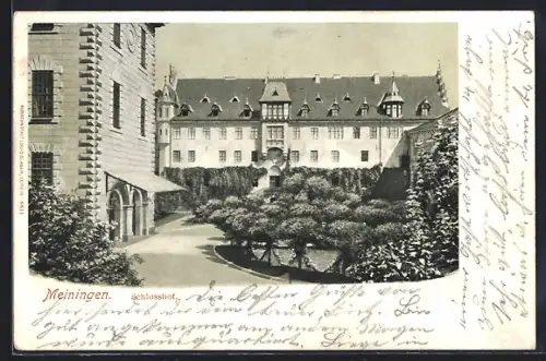 AK Meiningen, Blick in den Schlosshof