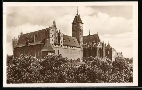 AK Marienburg / Malbork, Südostansicht des Hochschlosses