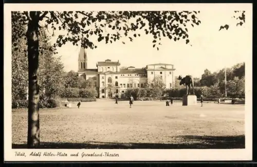 AK Tilsit, Ortspartie  Platz und Grenzland Theater