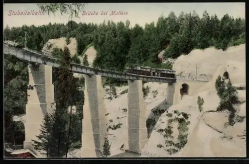 AK Mutters, Die Stubailtalbahn fährt über eine Brücke, österreichische Eisenbahn