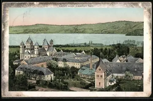 Goldfenster-AK Maria Laach, Abtei Maria Laach mit leuchtenden Fenstern