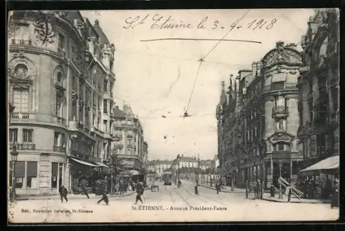 AK Saint-Etienne, Avenue Président Faure, Strassenbahn