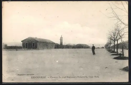 AK Lerouville, Caserne du 154e Régiment d`Infanterie, Cour Sud