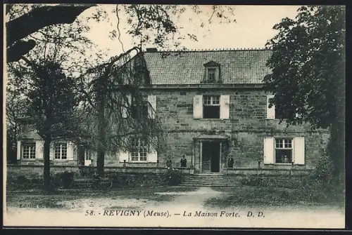 AK Revigny /Meuse, La Maison Forte