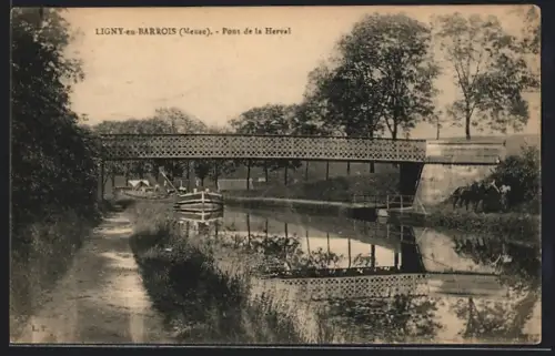 AK Ligny-en-Barrois /Meuse, Pont de la Herval sur le canal avec chemin et arbres