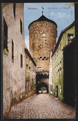 AK Bautzen, Nicolaitor mit Turm, Strasse Nicolaipforte