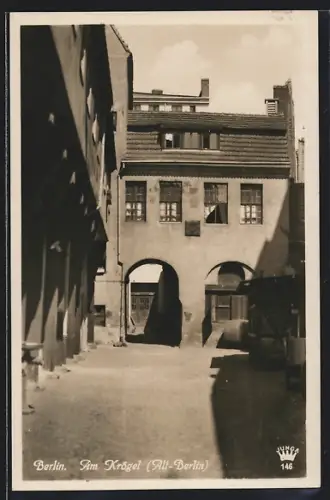 AK Alt-Berlin, Krögelhof mit Sonnenuhr