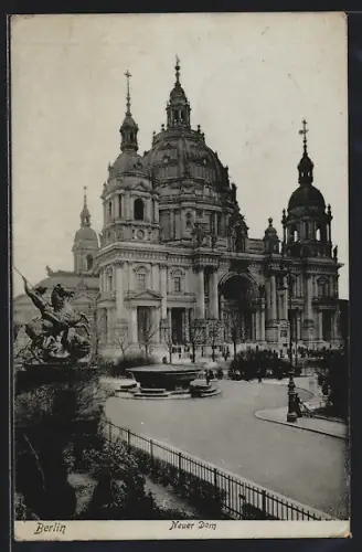 AK Berlin, Neuer Dom mit Strassenpartie