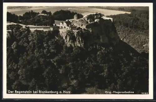 AK Blankenburg a. Harz, Regenstein vom Flugzeug aus