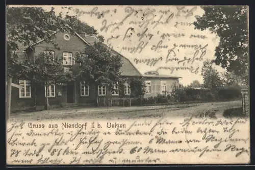 AK Niendorf II bei Uelzen, Ortspartie mit Wohngebäude