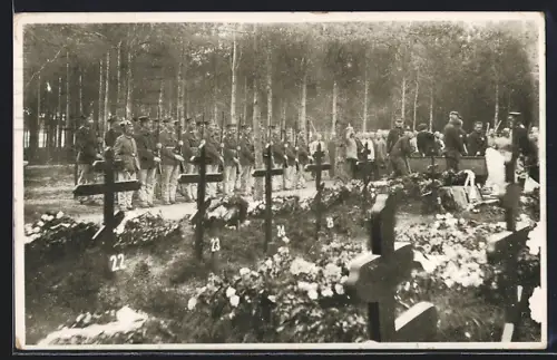 AK Scheuen, Gefangenenlager, Friedhof