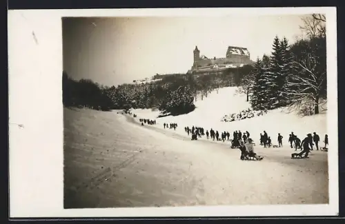 Foto-AK Coburg, Rodelspass an der Veste