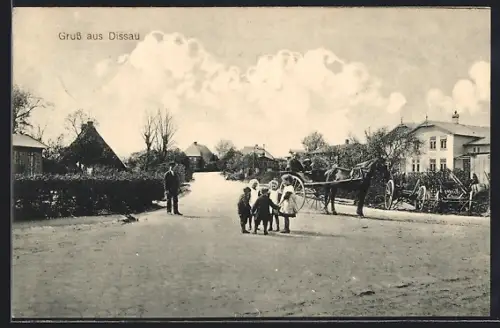 AK Dissau, Kinder tanzen Ringel-Reihe auf der Strasse