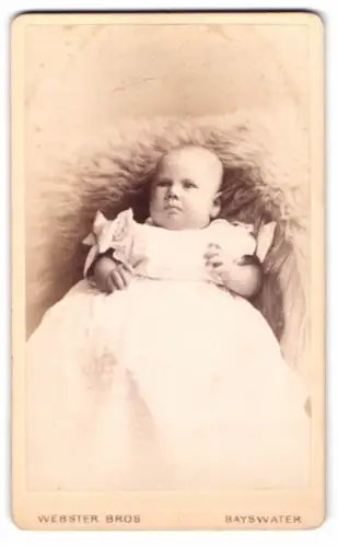 Fotografie Webster Bros, Bayswater, Porchester Road 4, Porträt eines Kleinkinds