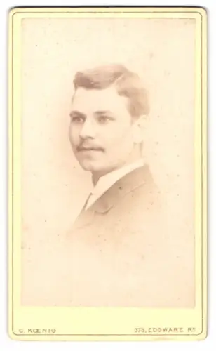Fotografie C. Koenig, Paddington, Edgware Road 373, Porträt eines jungen Mannes