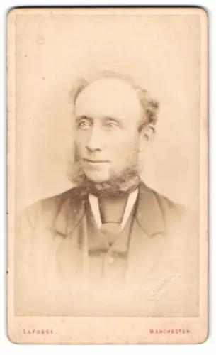 Fotografie Lafosse, Manchester, Victoria St 32, Porträt eines Herren mit Bart
