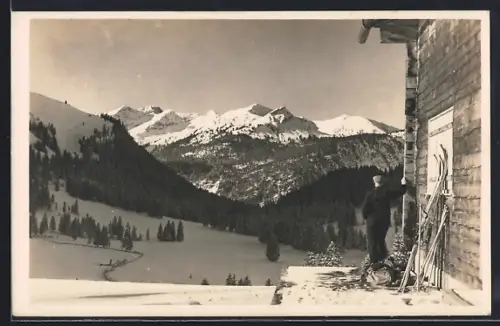 AK Berwang /Tirol, Blick ins verschneite Tal