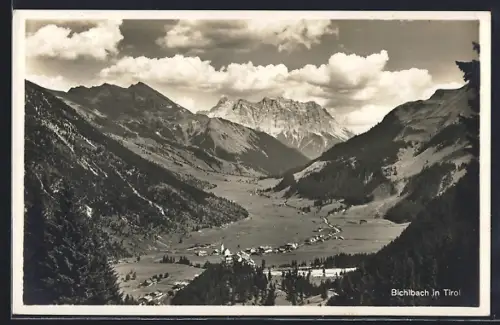 AK Bichlbach, Talpanorama mit der Ortschaft gegen die Zugspitze