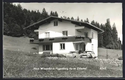 AK Fügenberg im Zillertal, Pension Haus Wiesenblick mit Autos